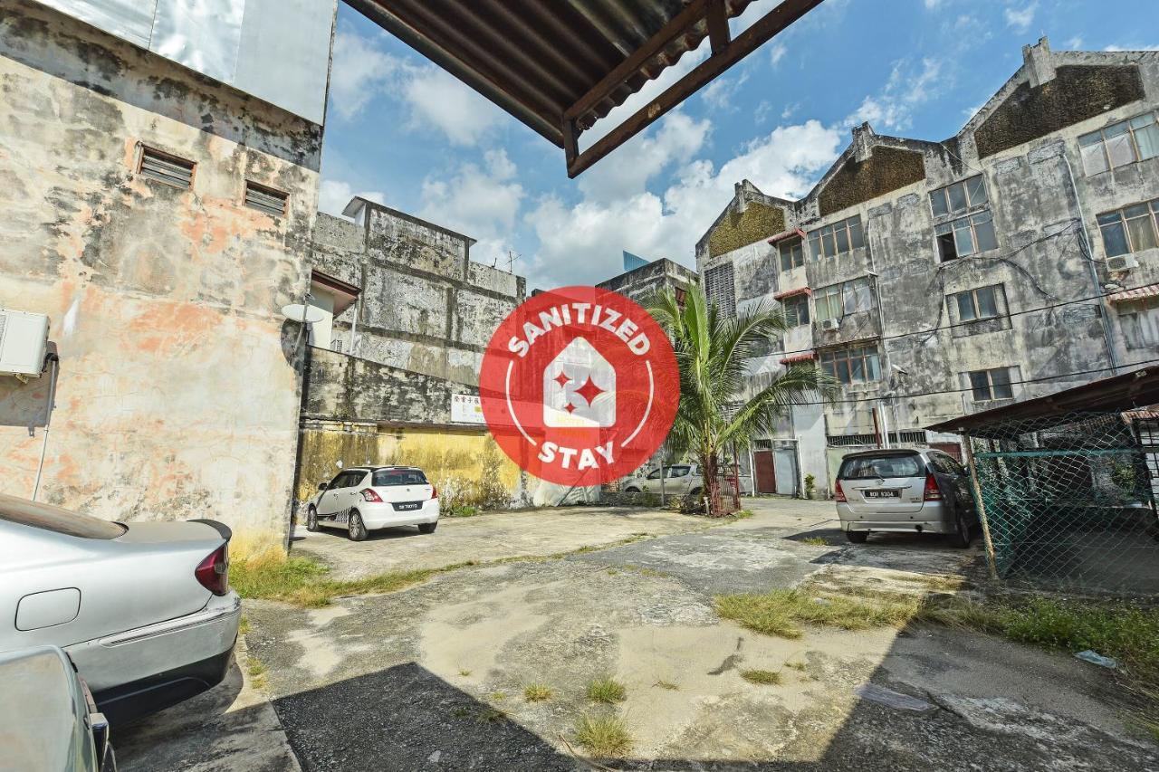 Super Oyo Capital O 90659 Raintown Timbers Hotel Taiping Esterno foto