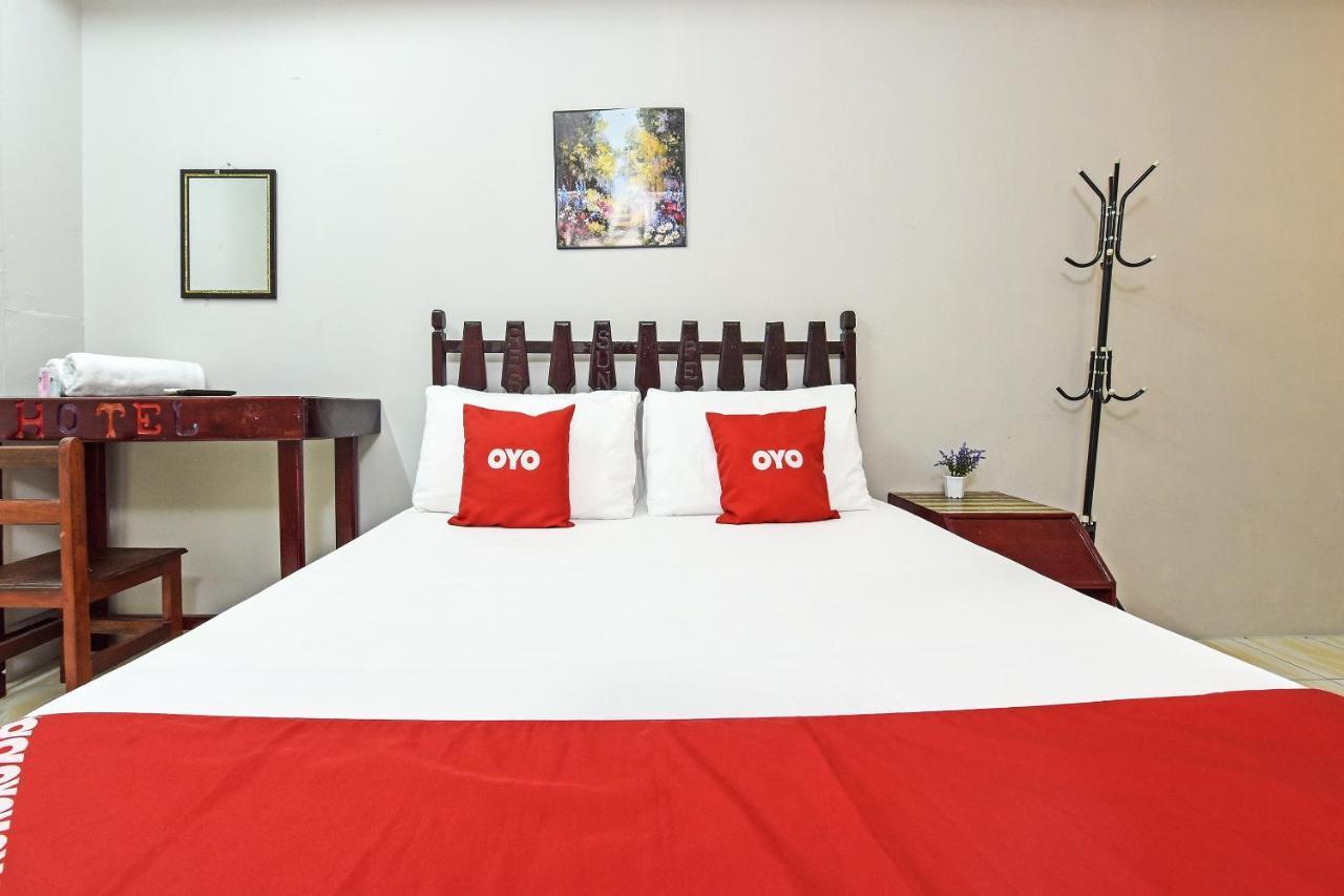 Super Oyo Capital O 90659 Raintown Timbers Hotel Taiping Esterno foto