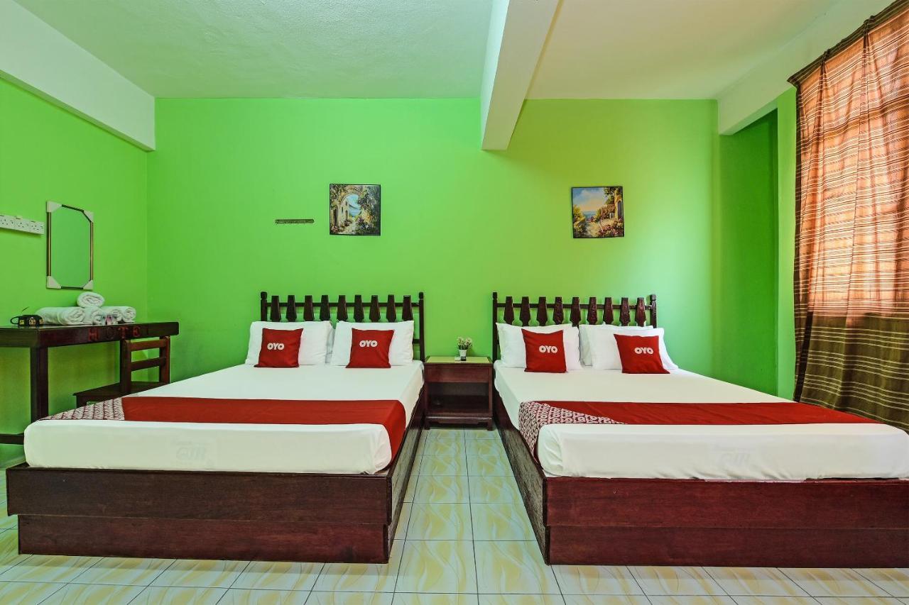 Super Oyo Capital O 90659 Raintown Timbers Hotel Taiping Esterno foto